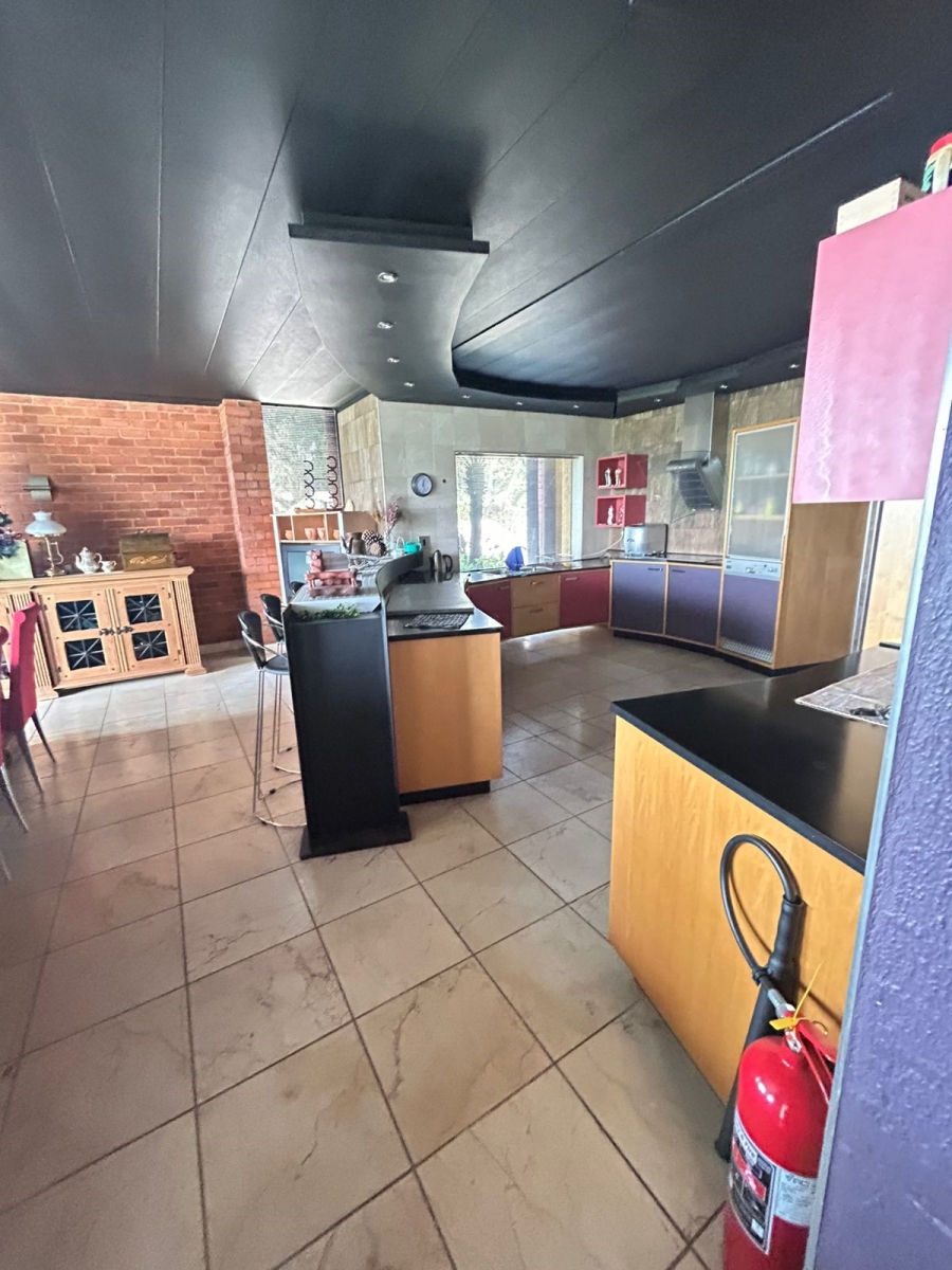 3 Bedroom Property for Sale in Kosmos North West